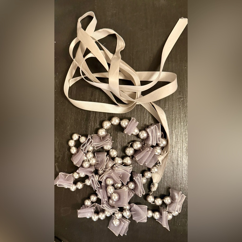 LOFT Silver and Gray Ribbon Necklace